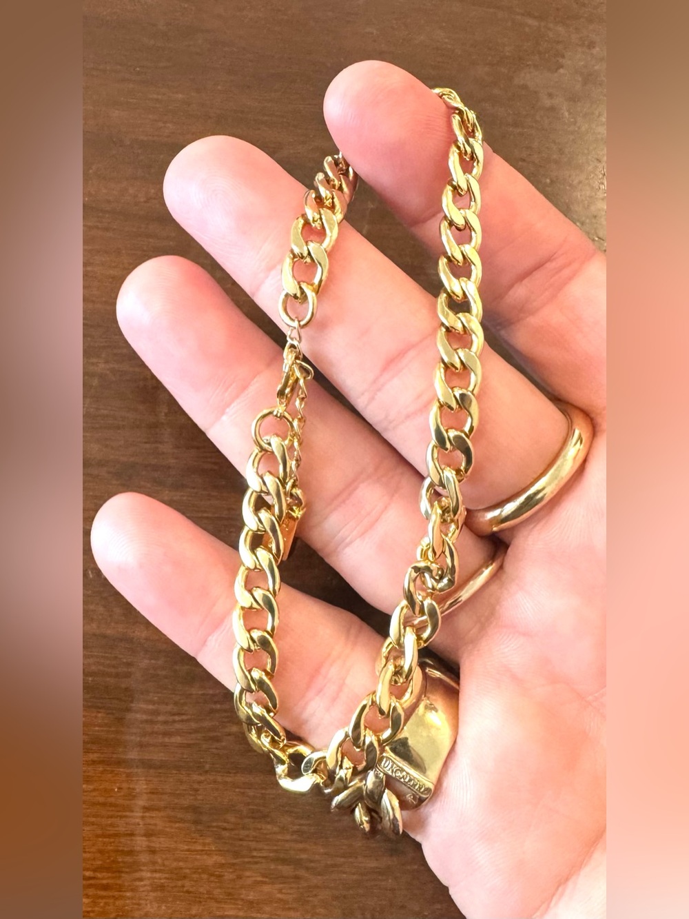 Gold tone anklet
